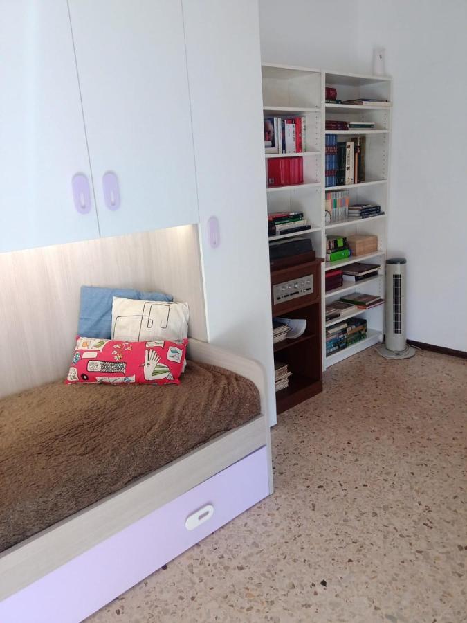 Guest House Lella Milan Extérieur photo