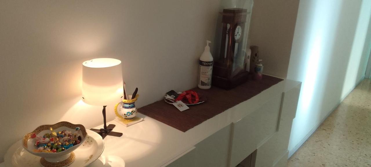 Guest House Lella Milan Extérieur photo